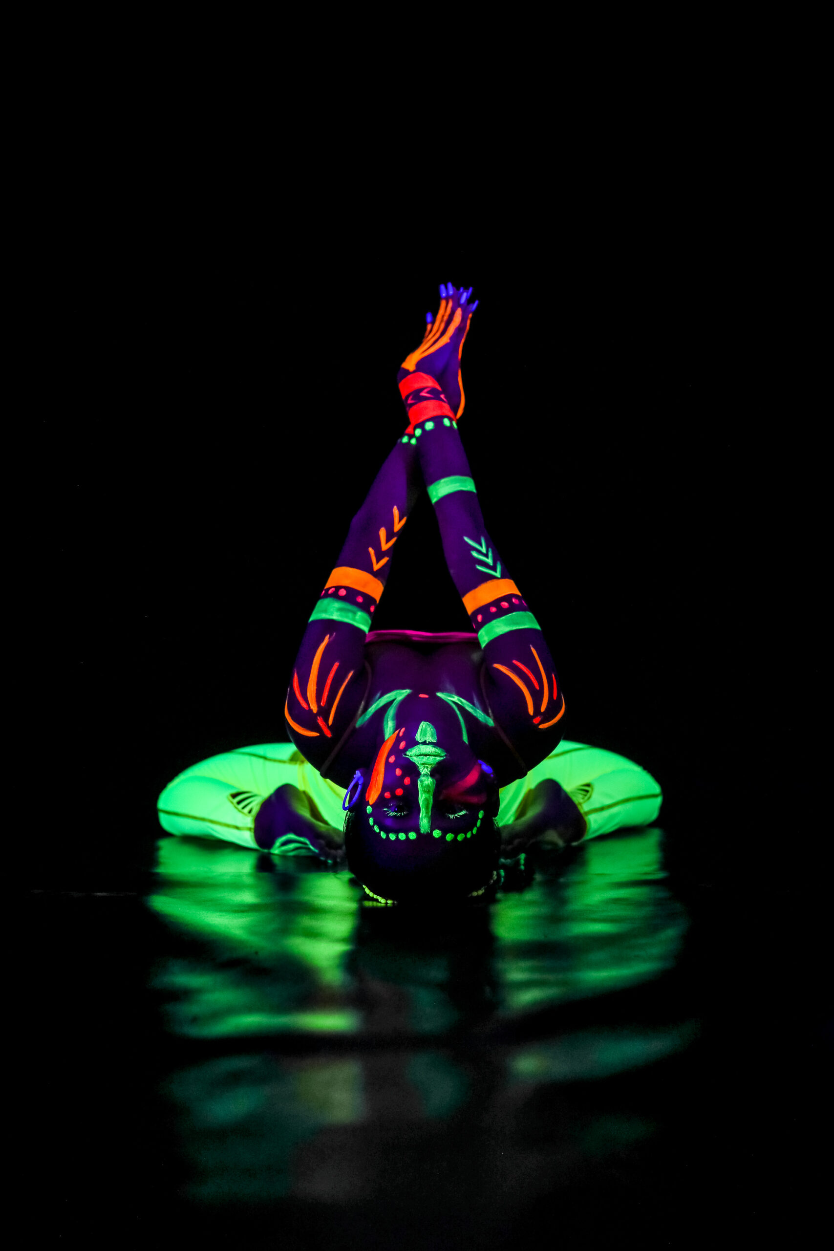 Black Light -3